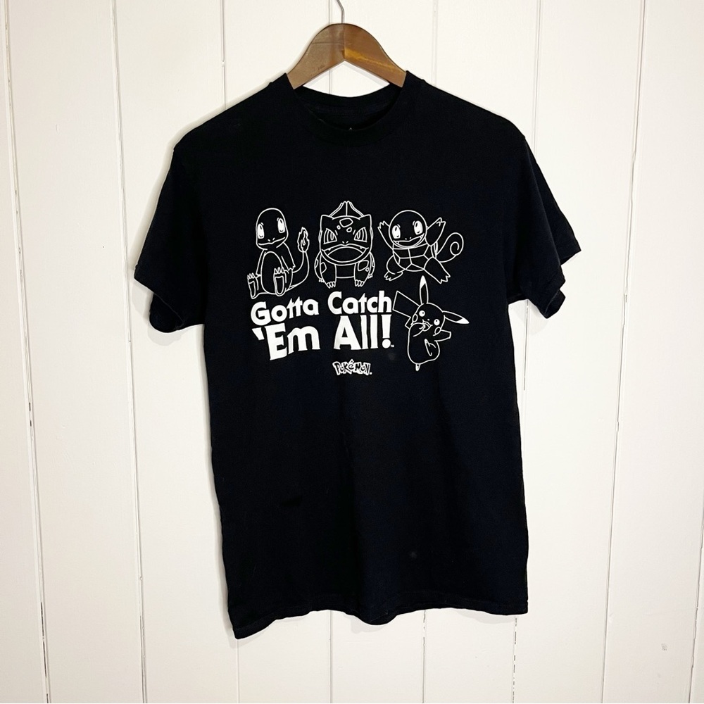 Pokémon Gotta Catch Em All Graphic T-Shirt. Size Medium.